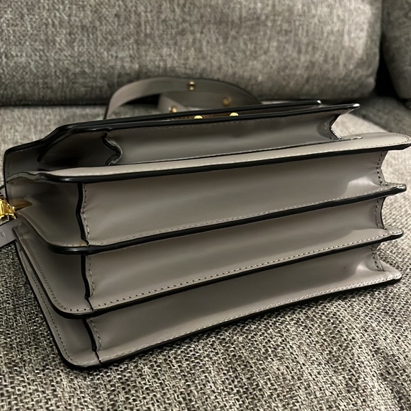 Marni Medium Trunk Leather Bag - Picture 9 of 12